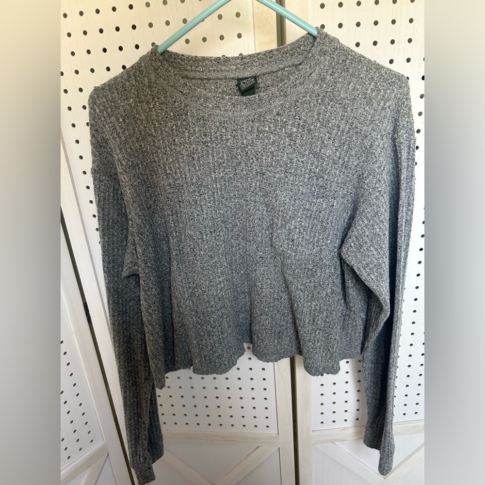 Cozy Gray Waffle Knit Cropped Sweater